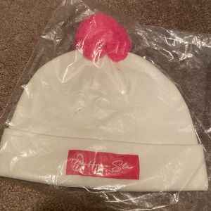 J⭐️ Winter beanie